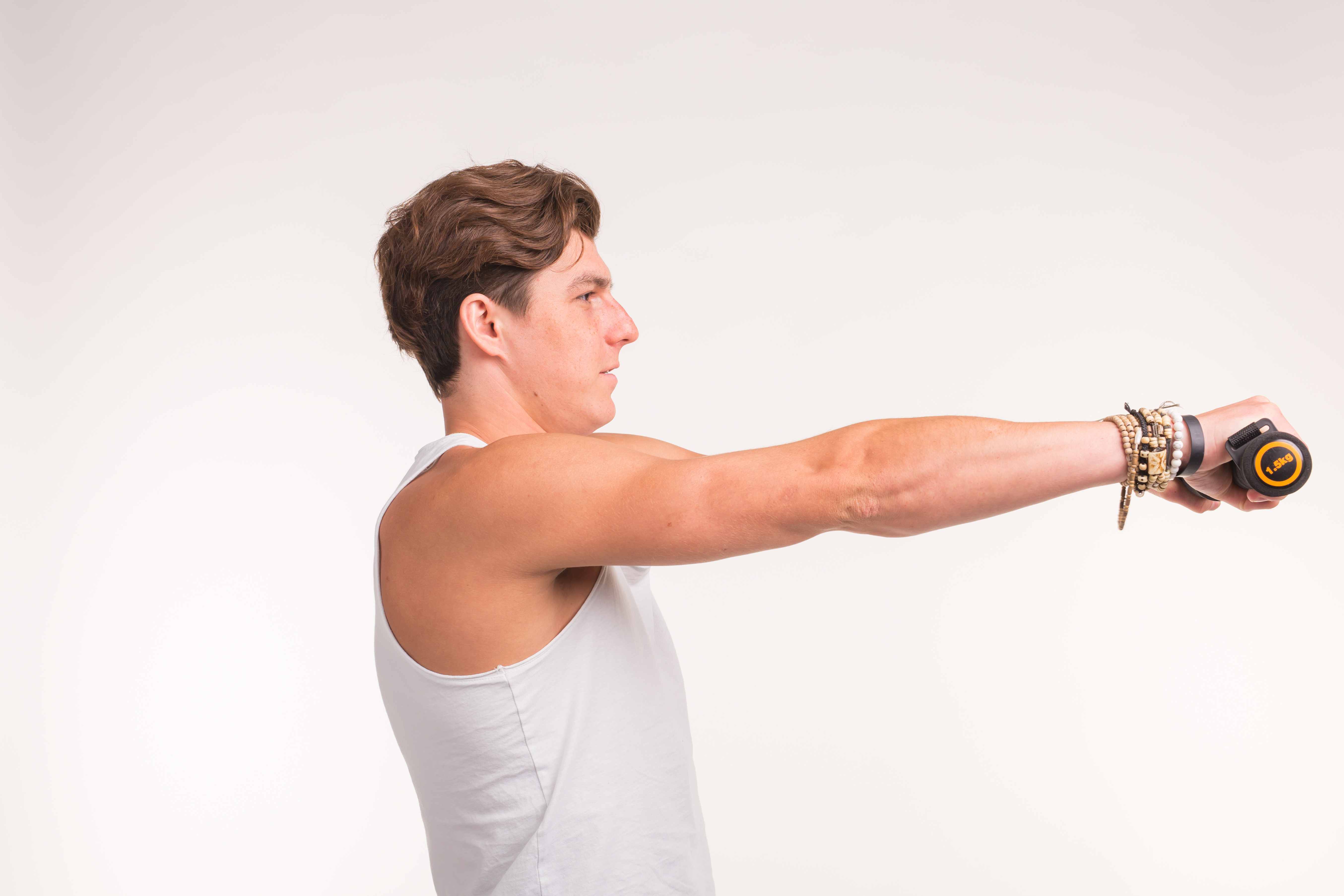 Жим рукой в наклоне: как выполнять правильно